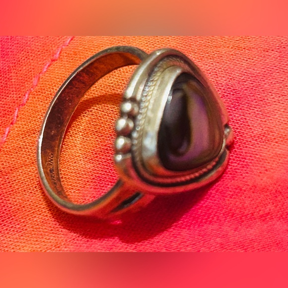 Sold - Picture 7 of 10